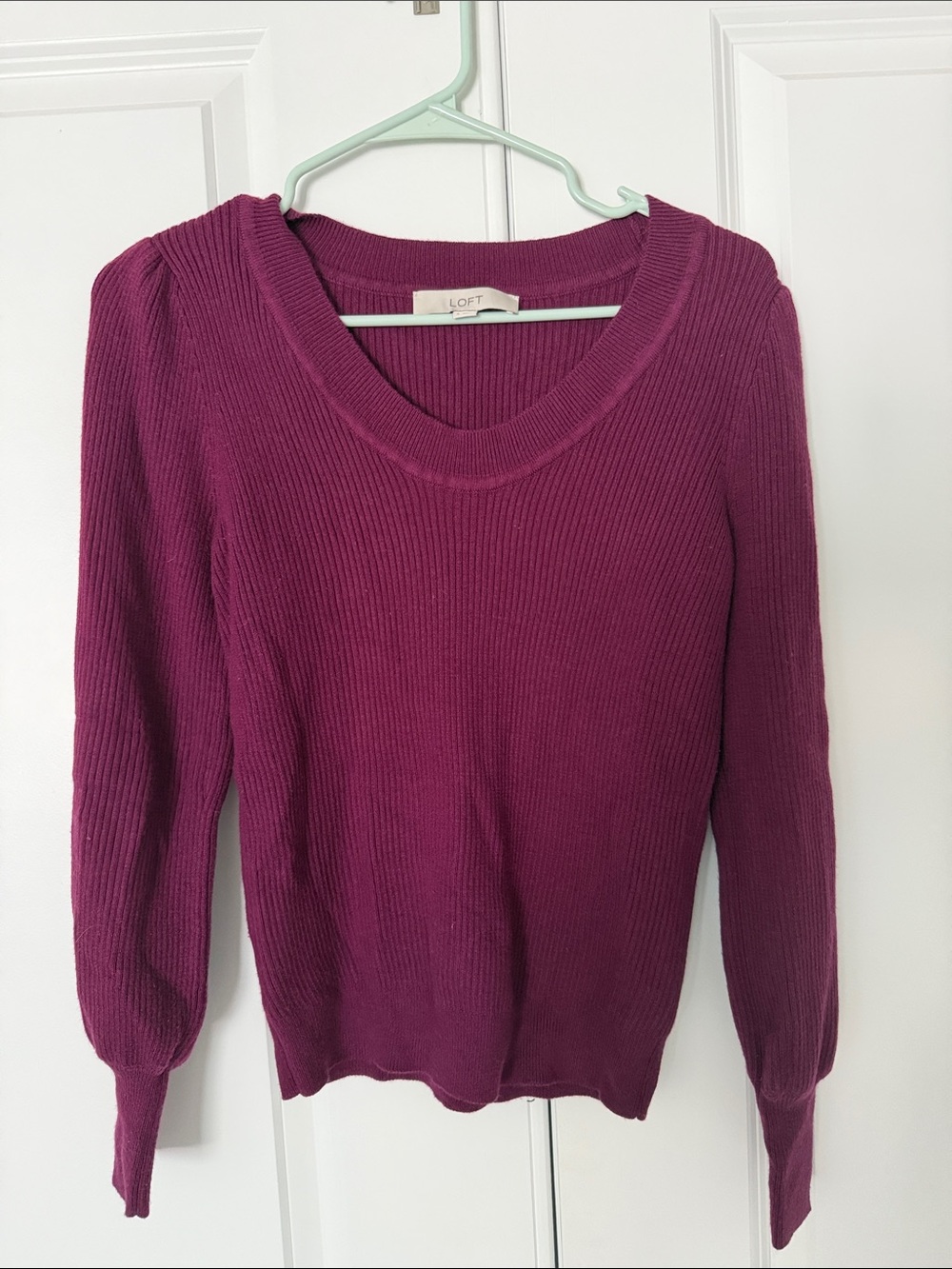 LOFT Women's Ribbed Scoop Neck Sweater - Deep Magenta